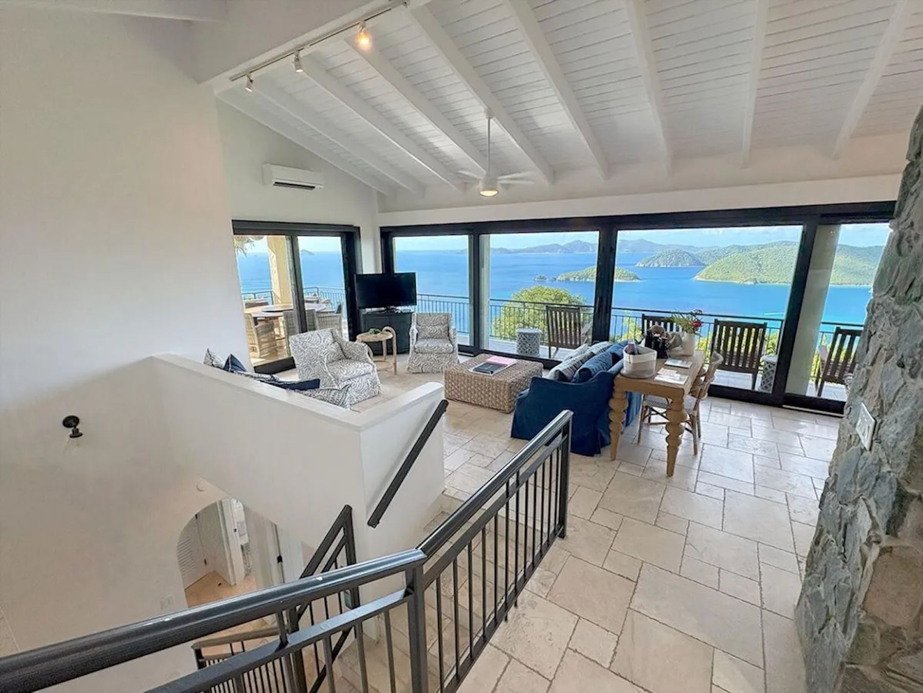 Cinnamon Ridge Villa villa photo.
